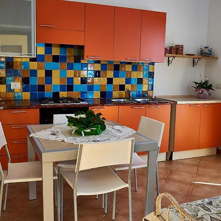 Апартаменты Mare Monte Iun P2189 E T1262 *