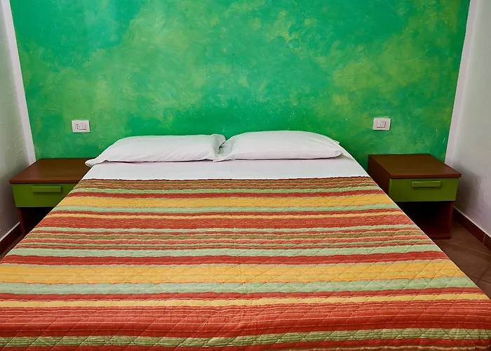 Mare Monte Iun P2189 E T1262 Кала-Гононе